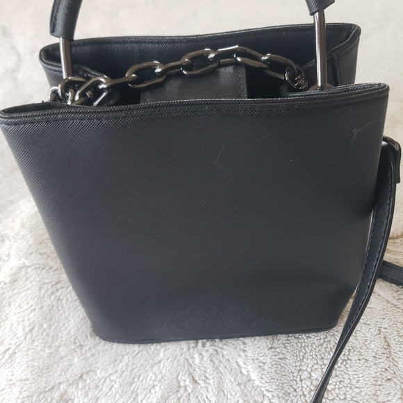 GUESS bag - Picture 9 of 9